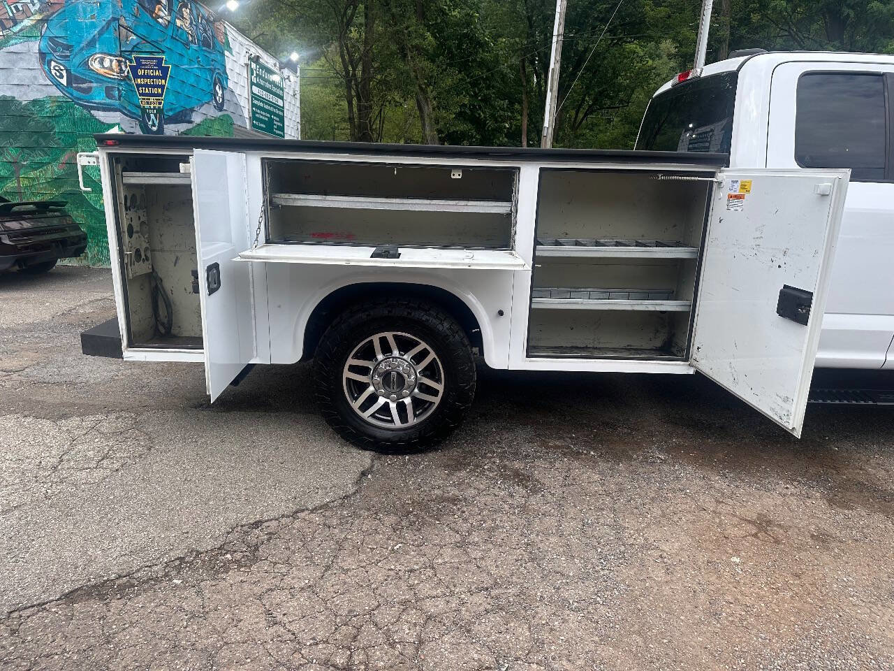 Used 2020 Ford F350 XL w/ Power Equipment Group image 7