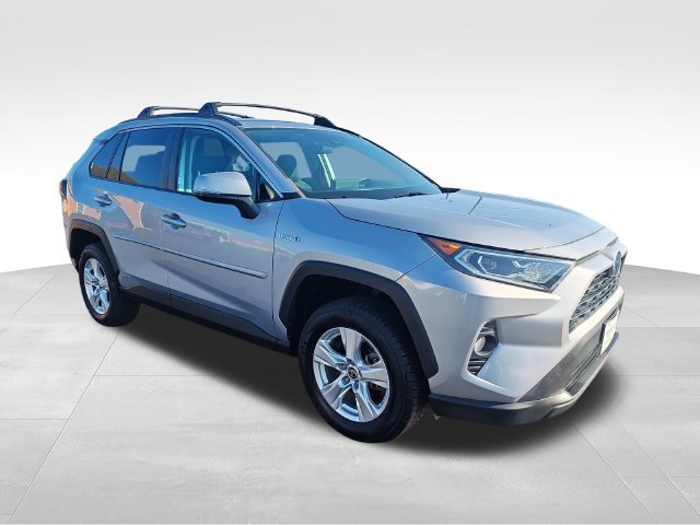 Used 2021 Toyota RAV4 XLE w/ Convenience Package AWD/4WD image 7