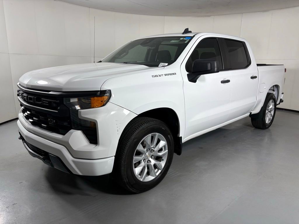 Used 2022 Chevrolet Silverado 1500 Custom RWD image 5