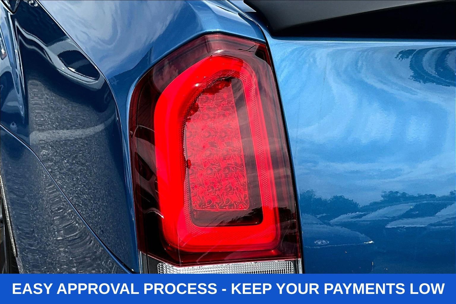 Used 2023 Chrysler 300 Touring w/ Sport Appearance Package RWD image 26