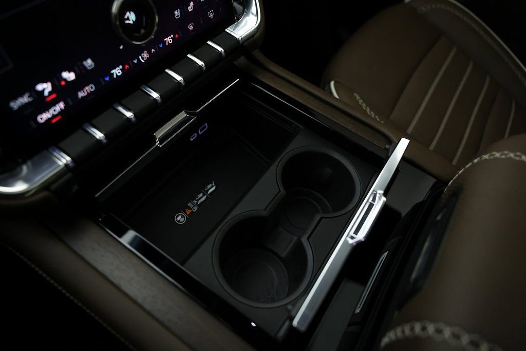 Used 2026 GMC Yukon Denali Ultimate image 48