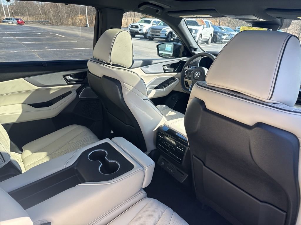 Used 2026 Acura MDX A-Spec image 29
