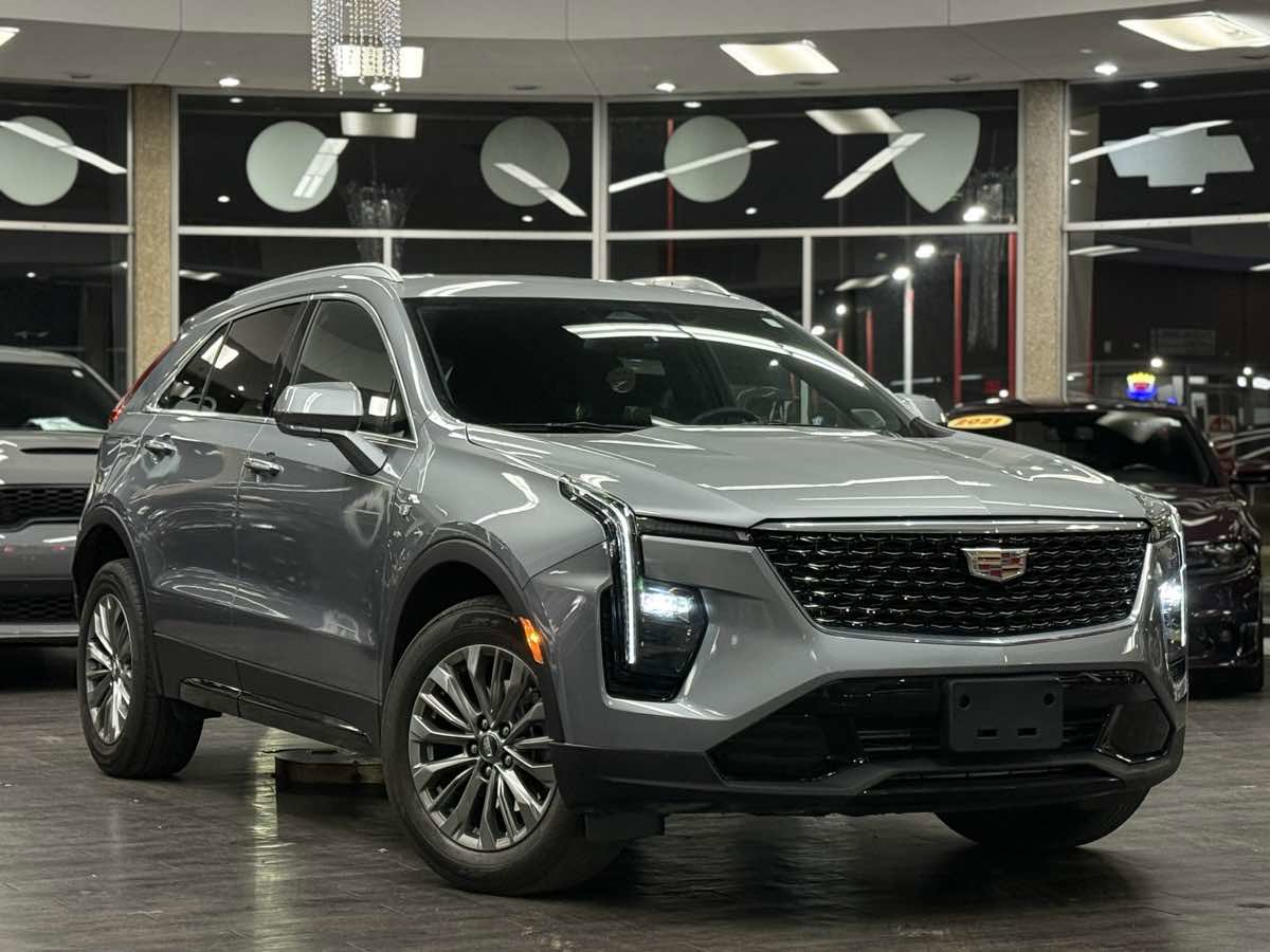 Used 2024 Cadillac XT4 Premium Luxury w/ Cold Weather Package image 1