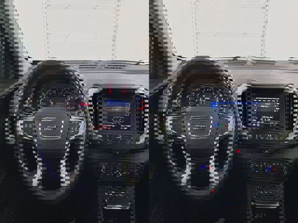 Used 2020 GMC Terrain SLE w/ Driver Convenience Package FWD image 12