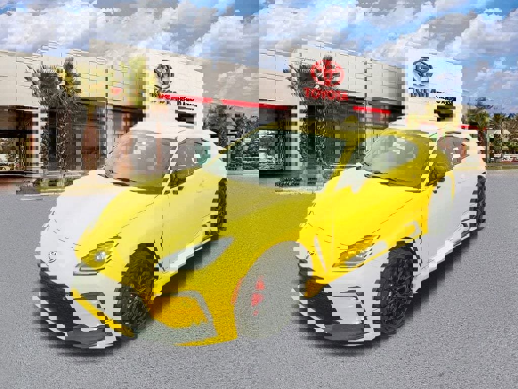 New 2026 Toyota GR86 YUZU Limited image 1