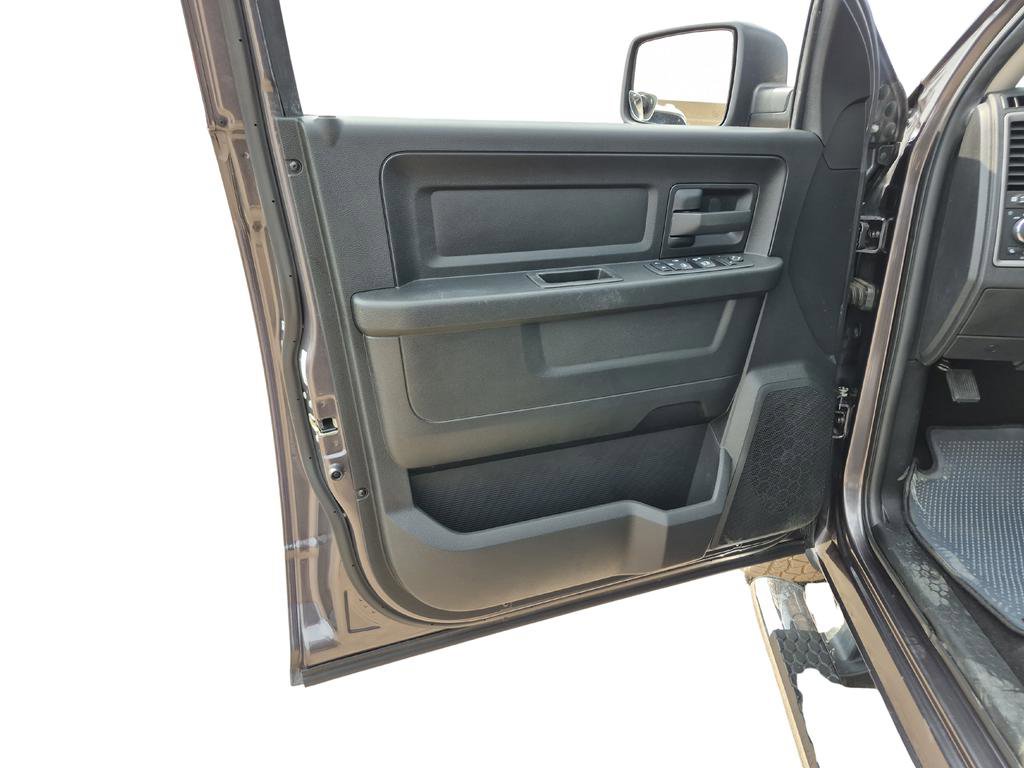 Used 2018 RAM 1500 Tradesman w/ Popular Equipment Group RWD image 26