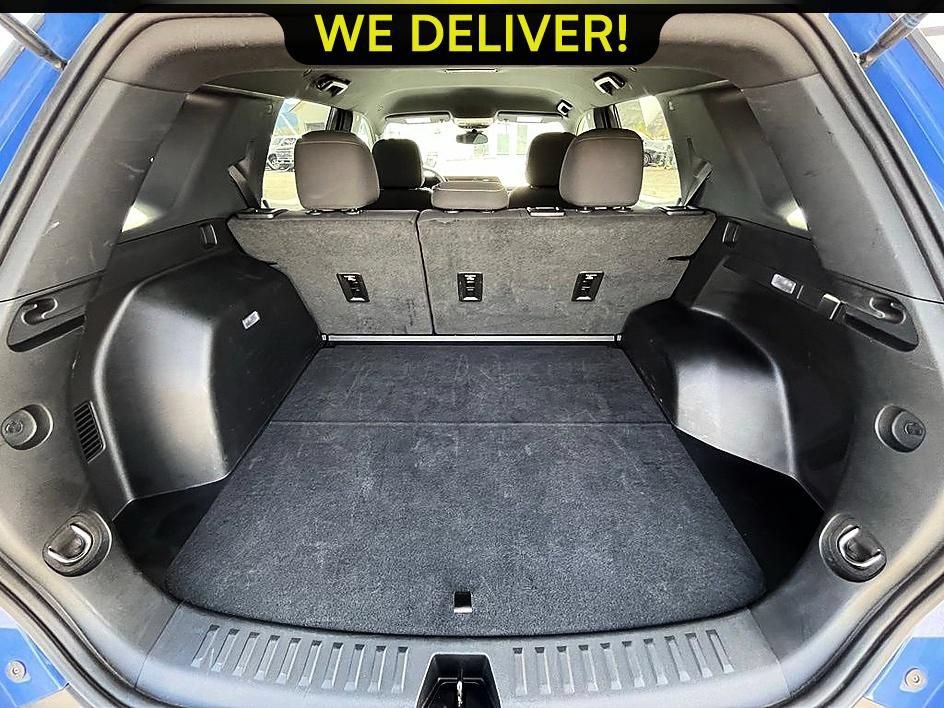 Used 2026 GMC Terrain Elevation AWD/4WD image 17