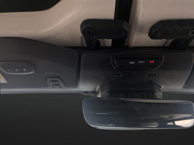 Used 2021 Jeep Wrangler Unlimited Rubicon w/ Trailer Tow Package image 28