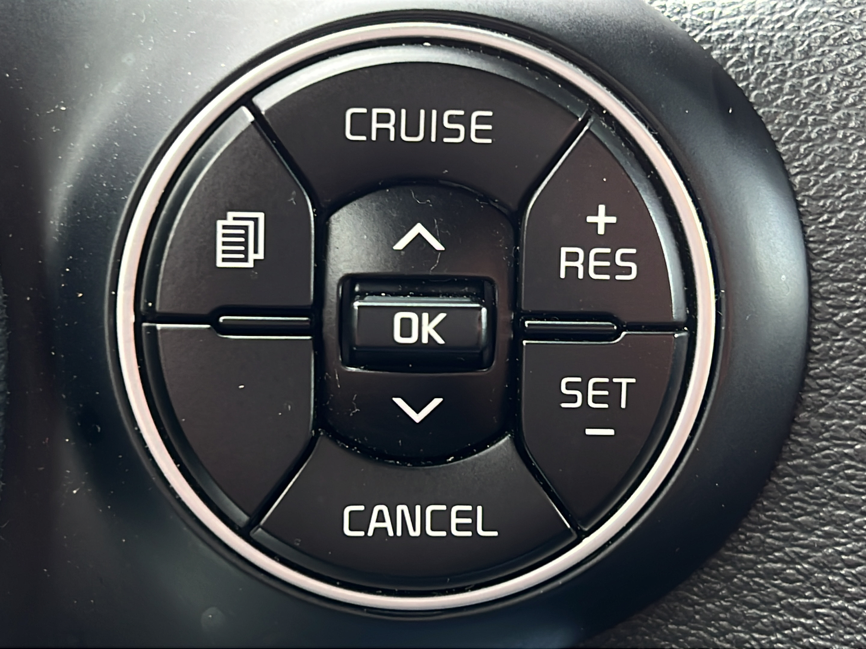 Used 2020 Kia Soul S FWD image 22