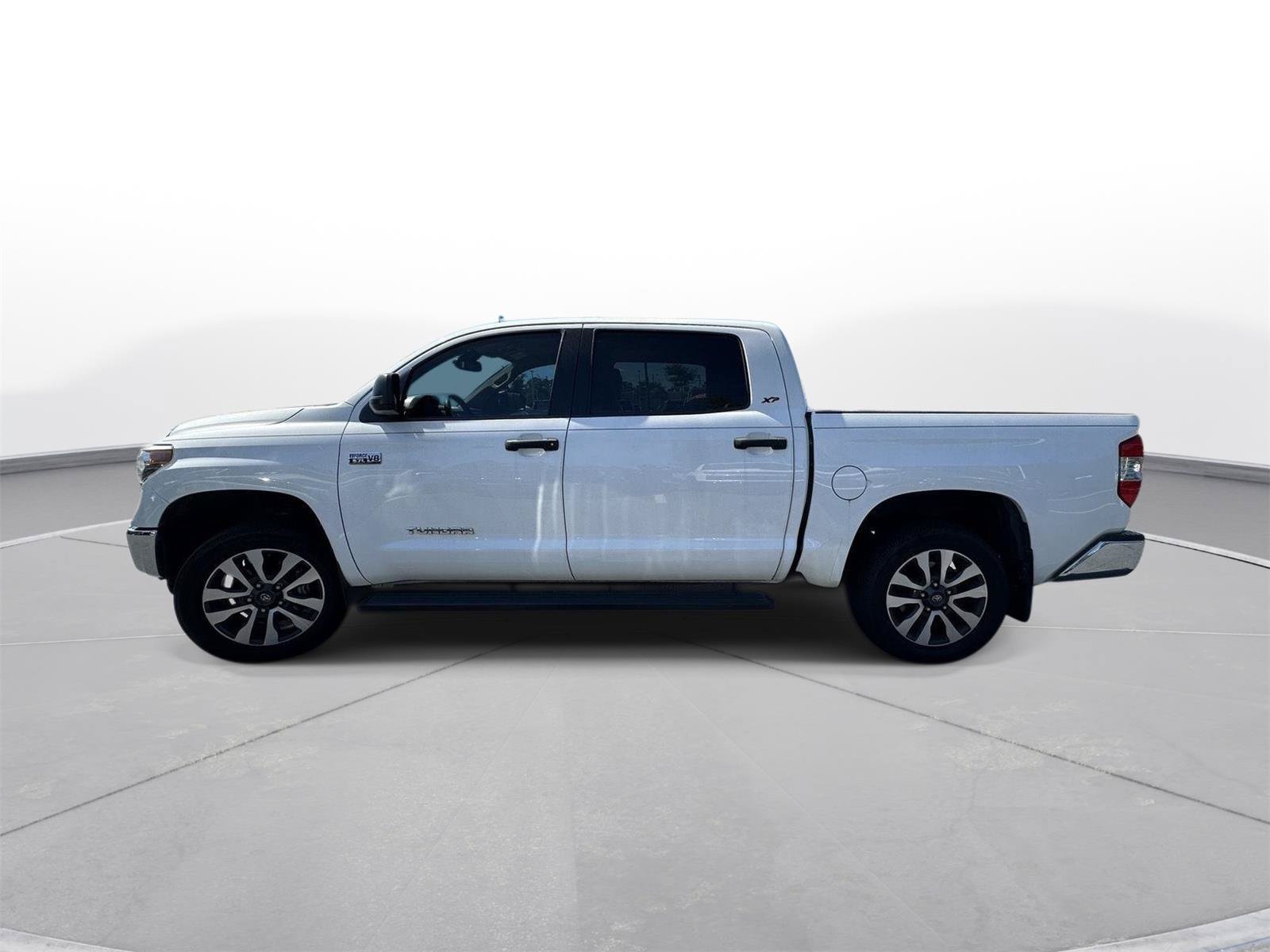 Used 2020 Toyota Tundra SR5 w/ SR5 Leather Package AWD/4WD image 50