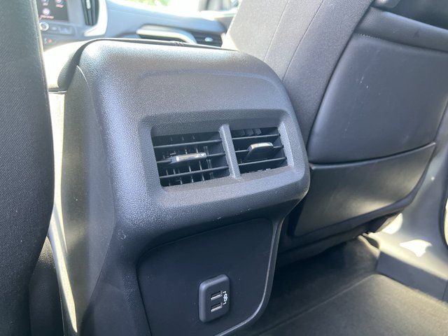 Used 2023 GMC Terrain SLE w/ Driver Convenience Package FWD image 22
