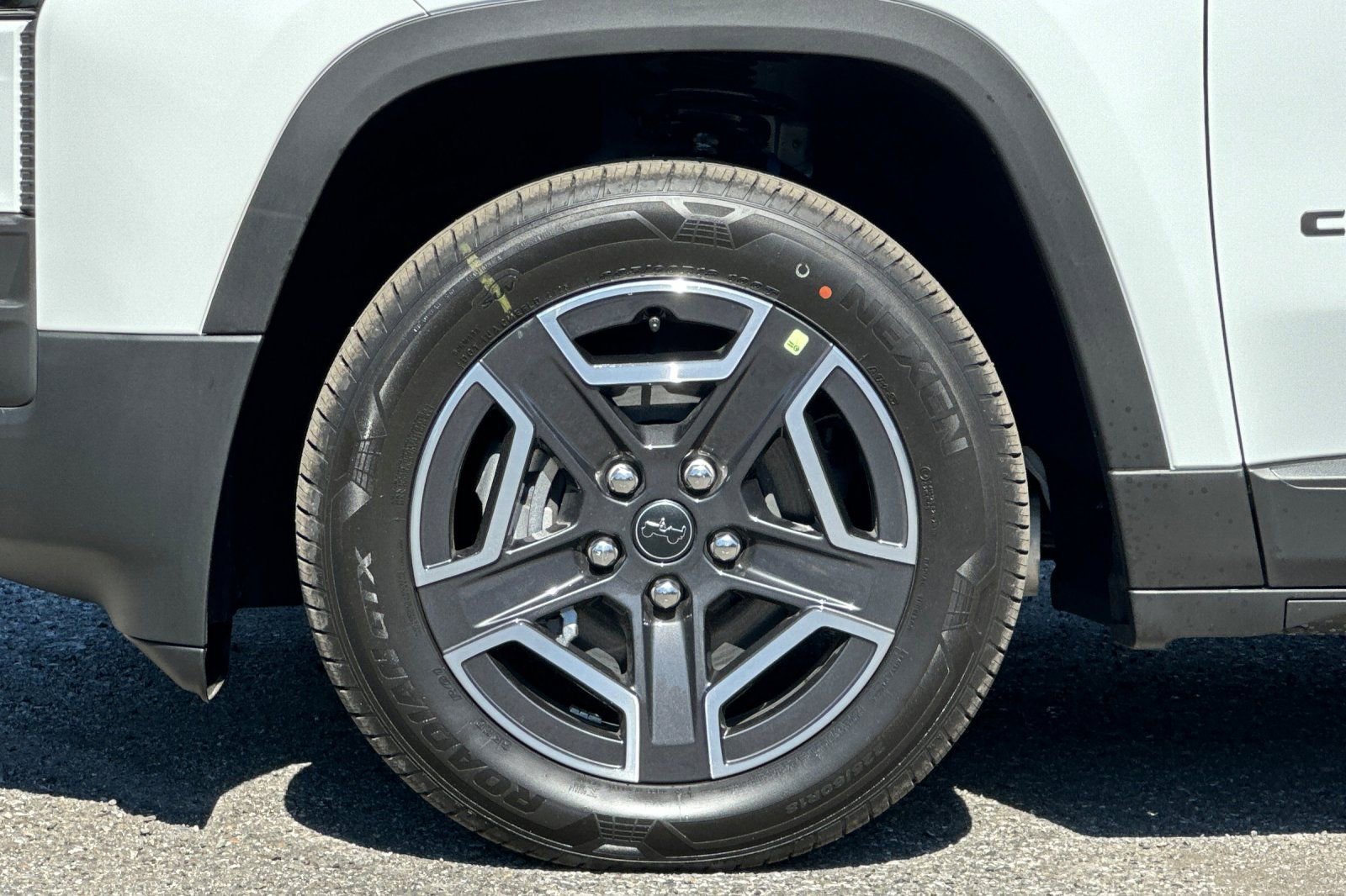New 2026 Jeep Cherokee Limited AWD/4WD image 24