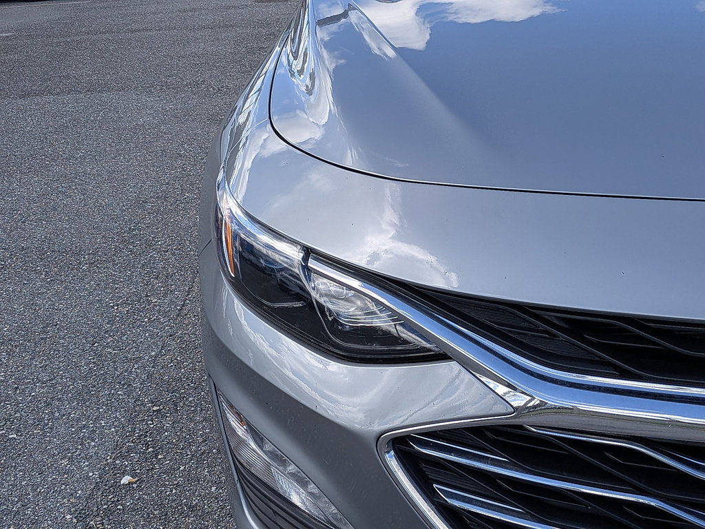 Certified 2025 Chevrolet Malibu LT FWD image 35