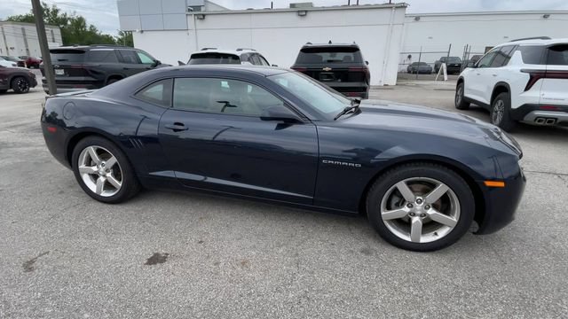 Used 2013 Chevrolet Camaro LT RWD image 3