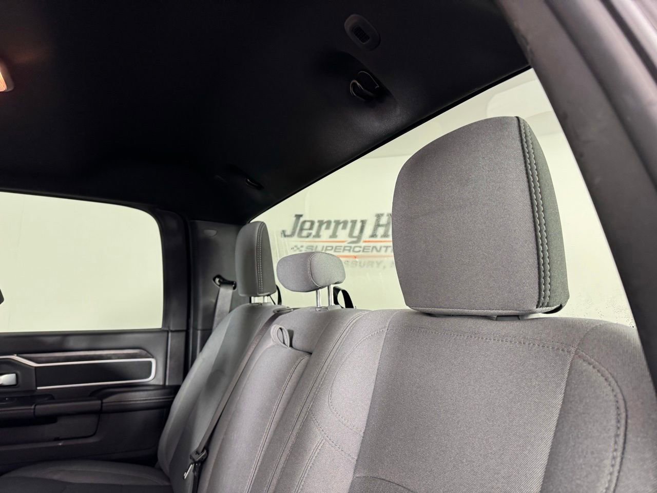 Used 2024 RAM 2500 Big Horn w/ Bed Utility Group image 25