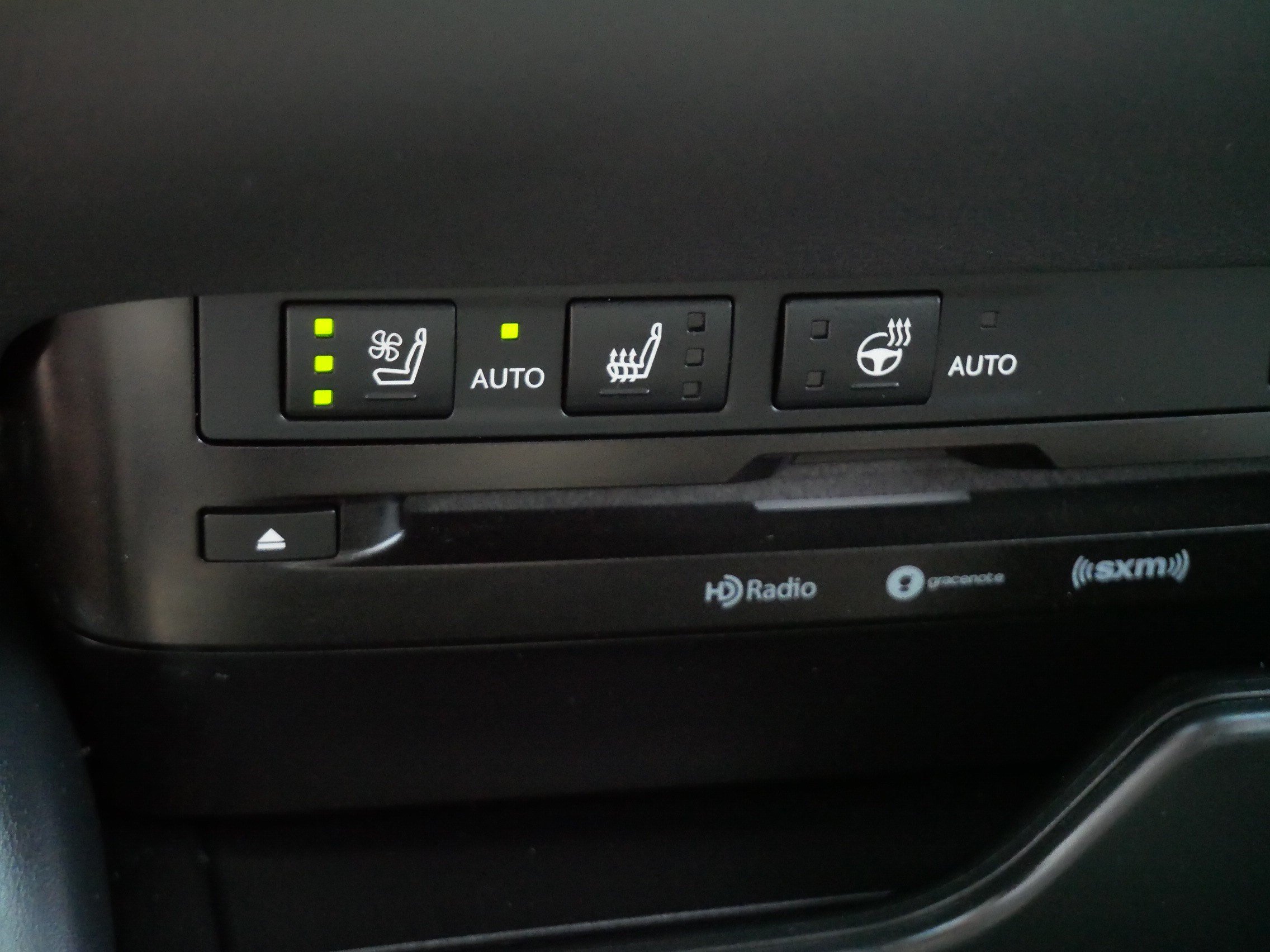 Used 2020 Lexus ES 350 w/ Premium Package FWD image 29