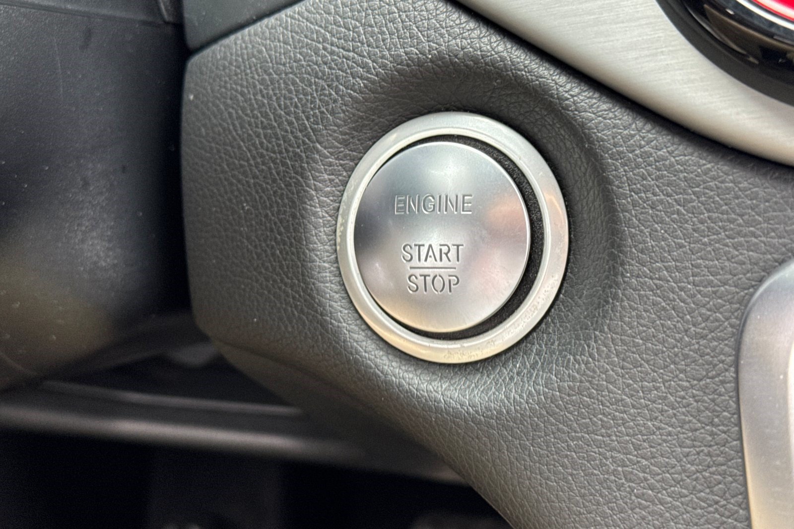 Used 2016 Mercedes-Benz CLA 250 image 17