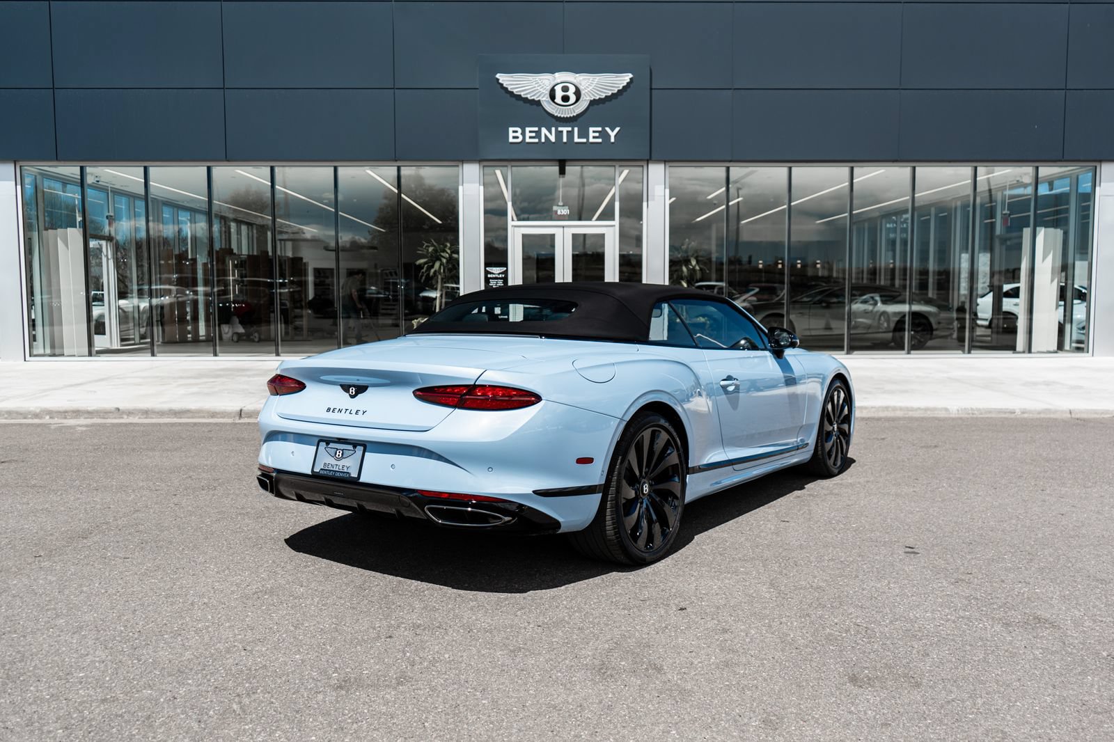 Certified 2026 Bentley Continental GTC AWD/4WD image 3