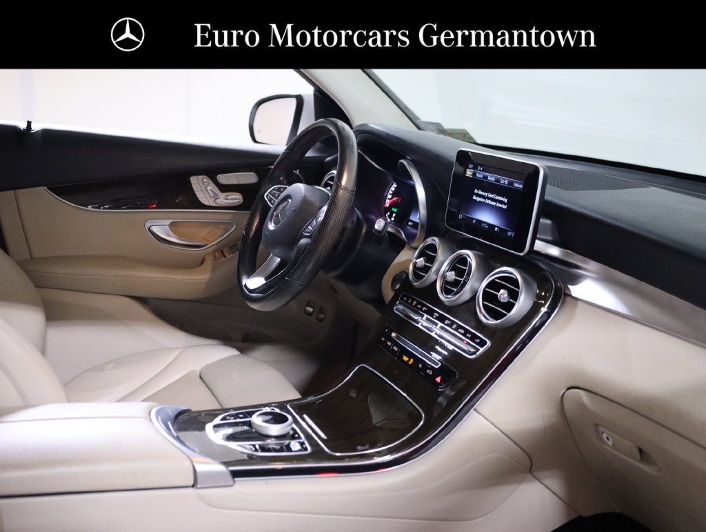 Used 2019 Mercedes-Benz GLC 350e 4MATIC image 55