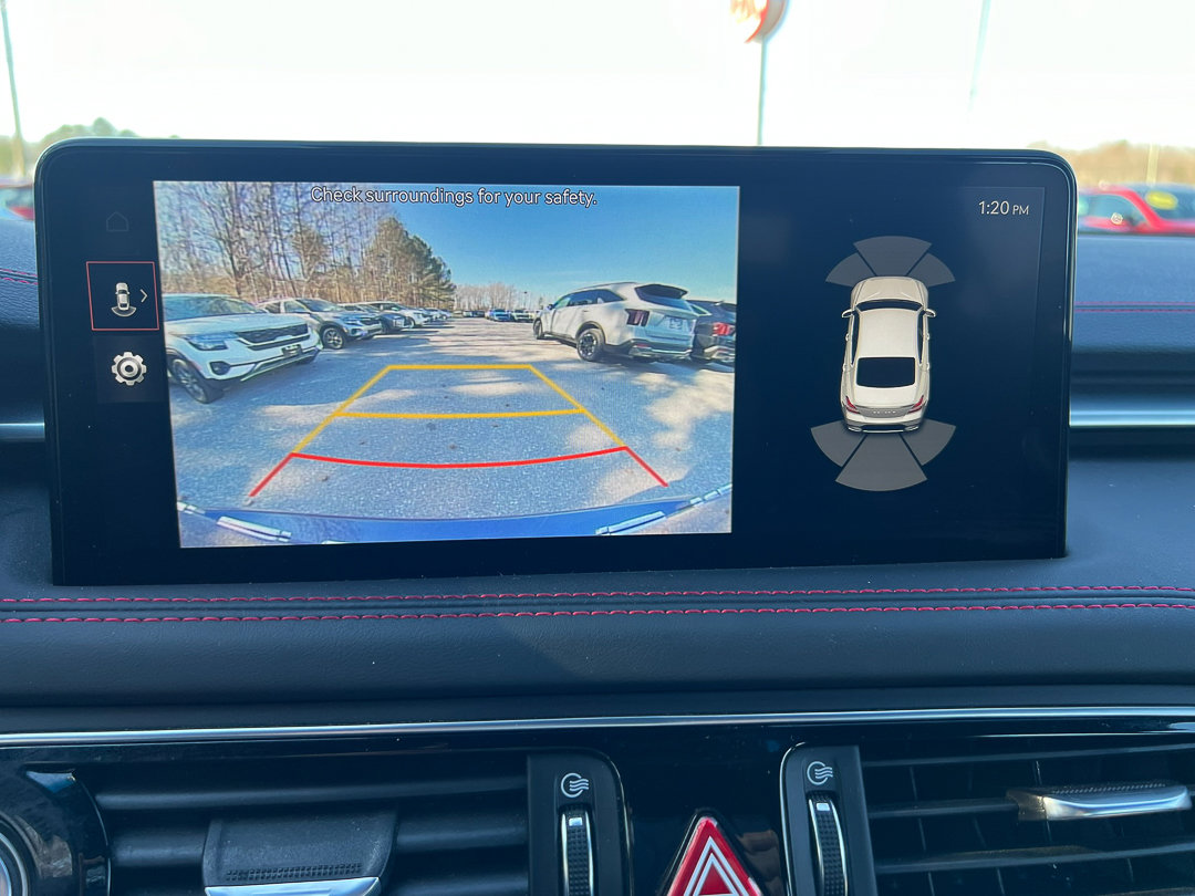 Used 2023 Genesis G70 2.0T w/ Sport Prestige Package image 19