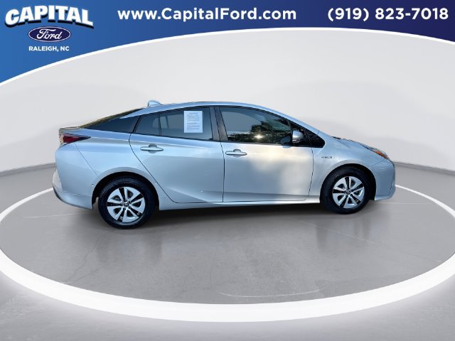 Used 2018 Toyota Prius Two w/ Prius Two Safety Plus Package FWD image 9