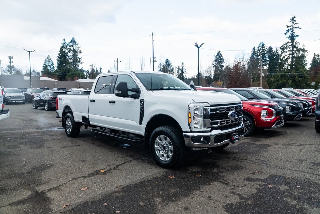 Used 2024 Ford F350 XLT image 26