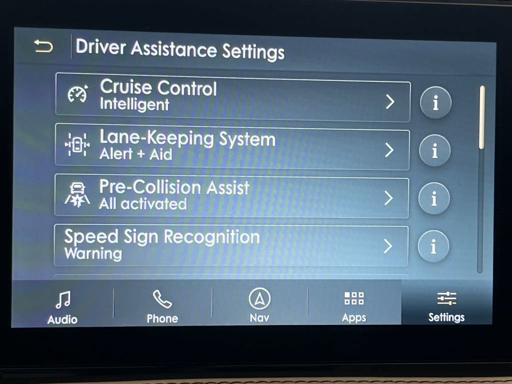 Certified 2022 Lincoln Corsair Reserve w/ Equipment Group 201A image 8