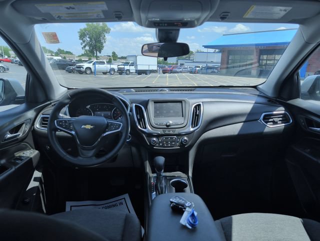 Used 2024 Chevrolet Equinox LT w/ LPO, Floor Liner Package FWD image 17