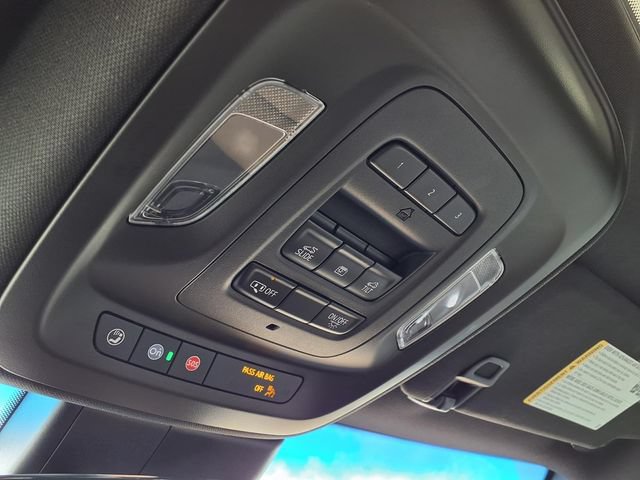 Used 2023 Cadillac CT5 V w/ Premium Package RWD image 18
