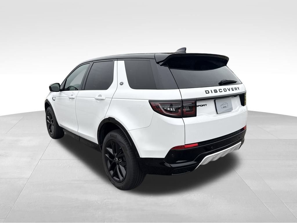 New 2025 Land Rover Discovery Sport S image 3