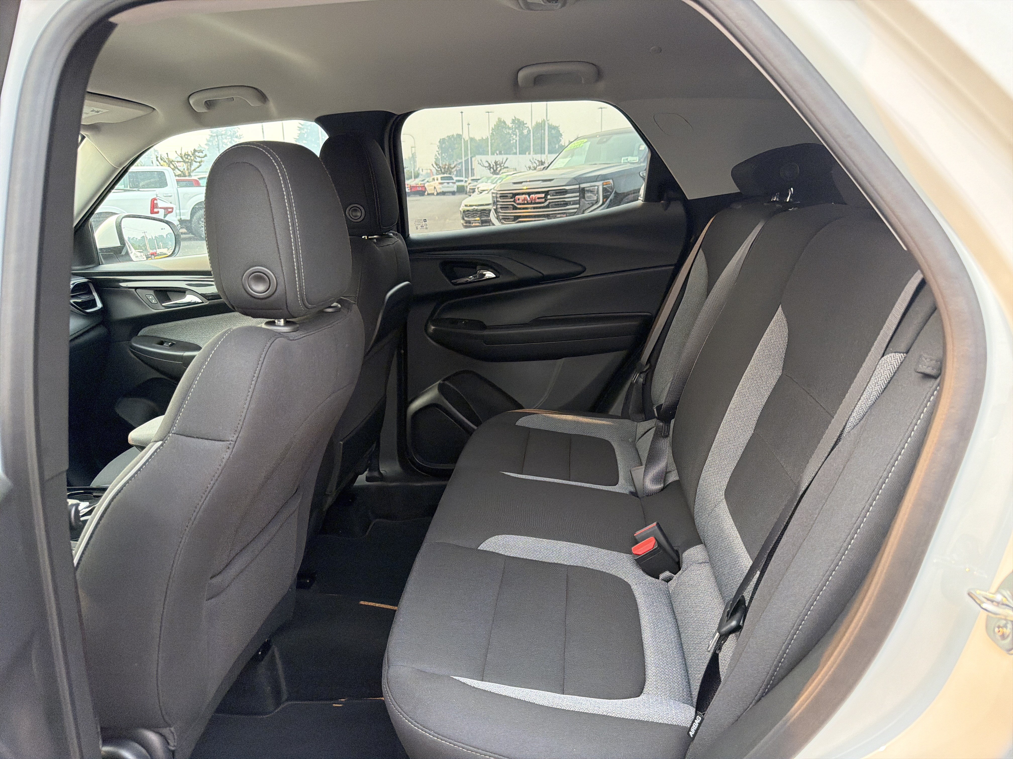 New 2026 Chevrolet TrailBlazer LT w/ LT Cold Weather Package AWD/4WD image 11