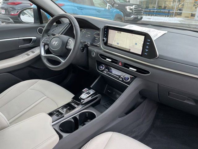 Used 2023 Hyundai Sonata SEL w/ Convenience Package image 8