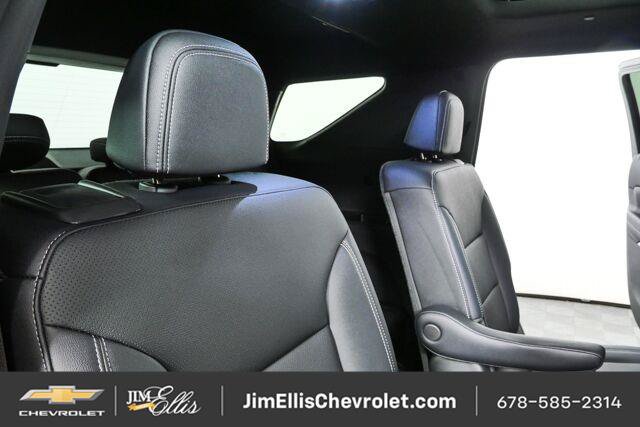 Used 2026 Chevrolet Traverse LT w/ Sun and Wheel Package FWD image 20