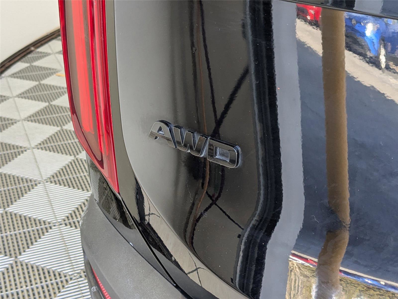 Used 2022 Kia Telluride SX w/ Nightfall Edition Package image 7