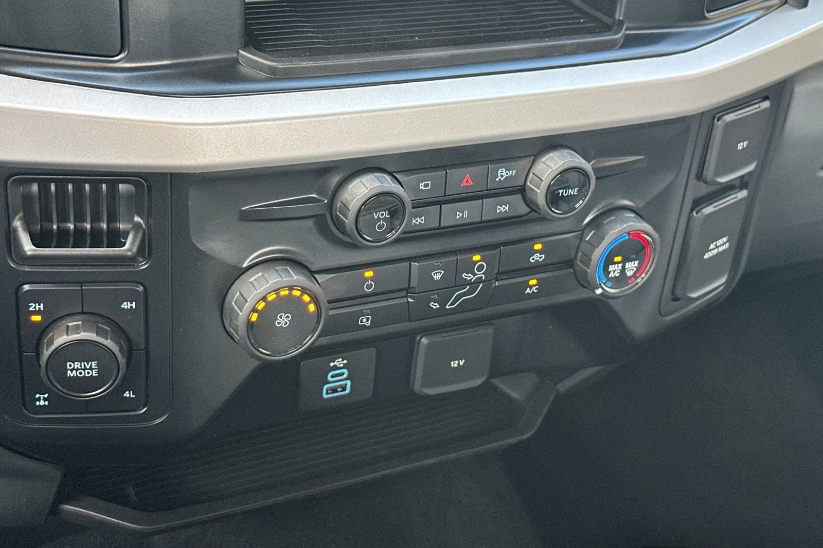 New 2026 Ford F350 XL w/ STX Appearance Package image 19