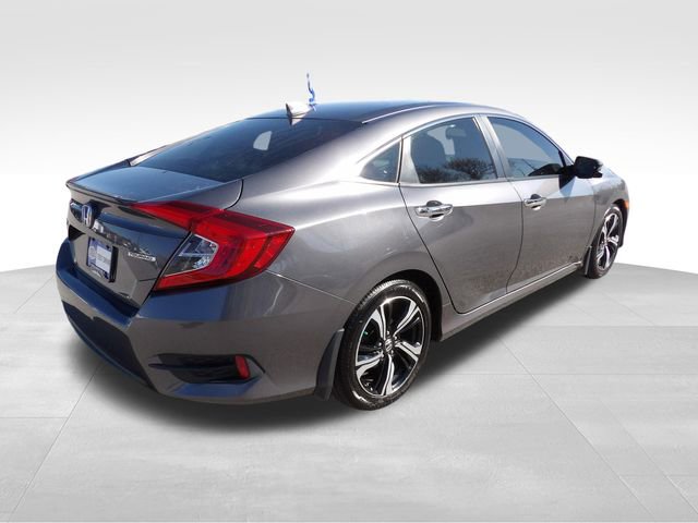 Used 2018 Honda Civic Touring image 7