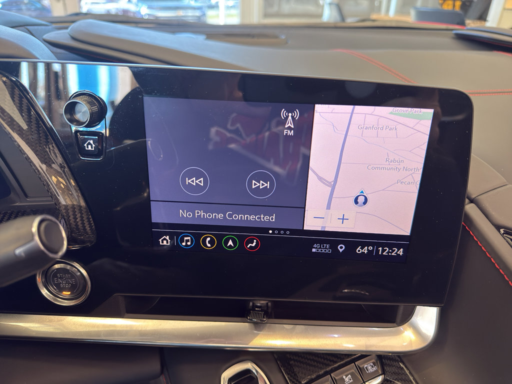 Used 2020 Chevrolet Corvette Stingray Premium Cpe w/ 3LT Preferred Equipment Group image 18