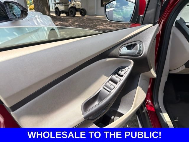 Used 2016 Ford Focus SE FWD image 15