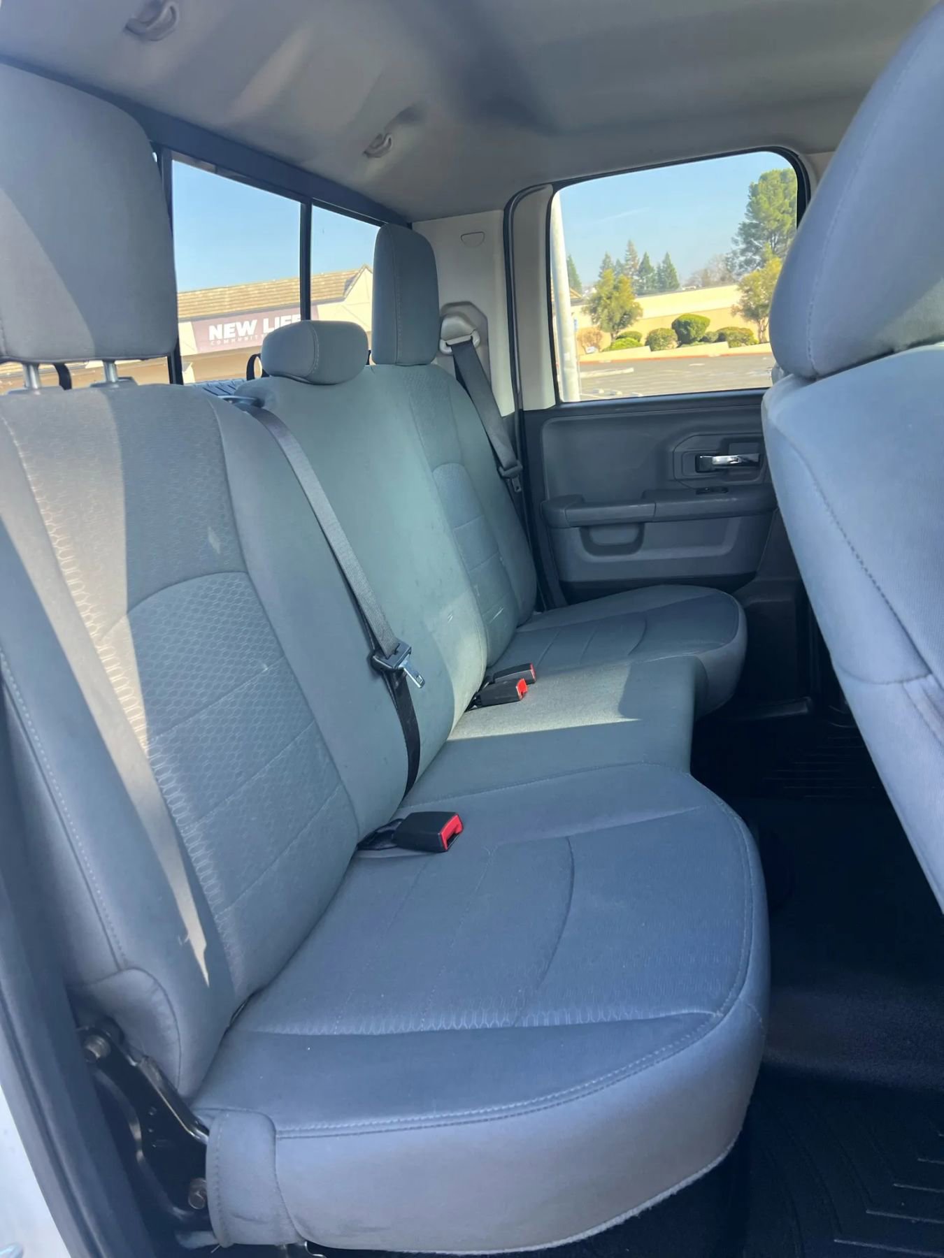 Used 2015 RAM 1500 Classic SLT image 10