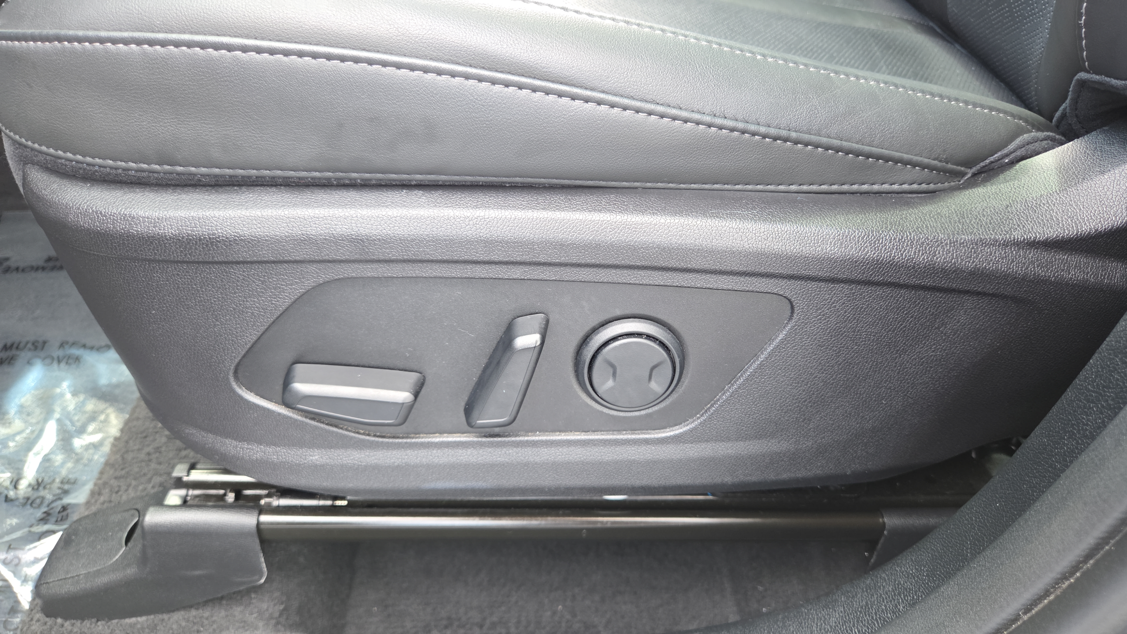 Used 2023 Kia Sorento SX AWD/4WD image 10
