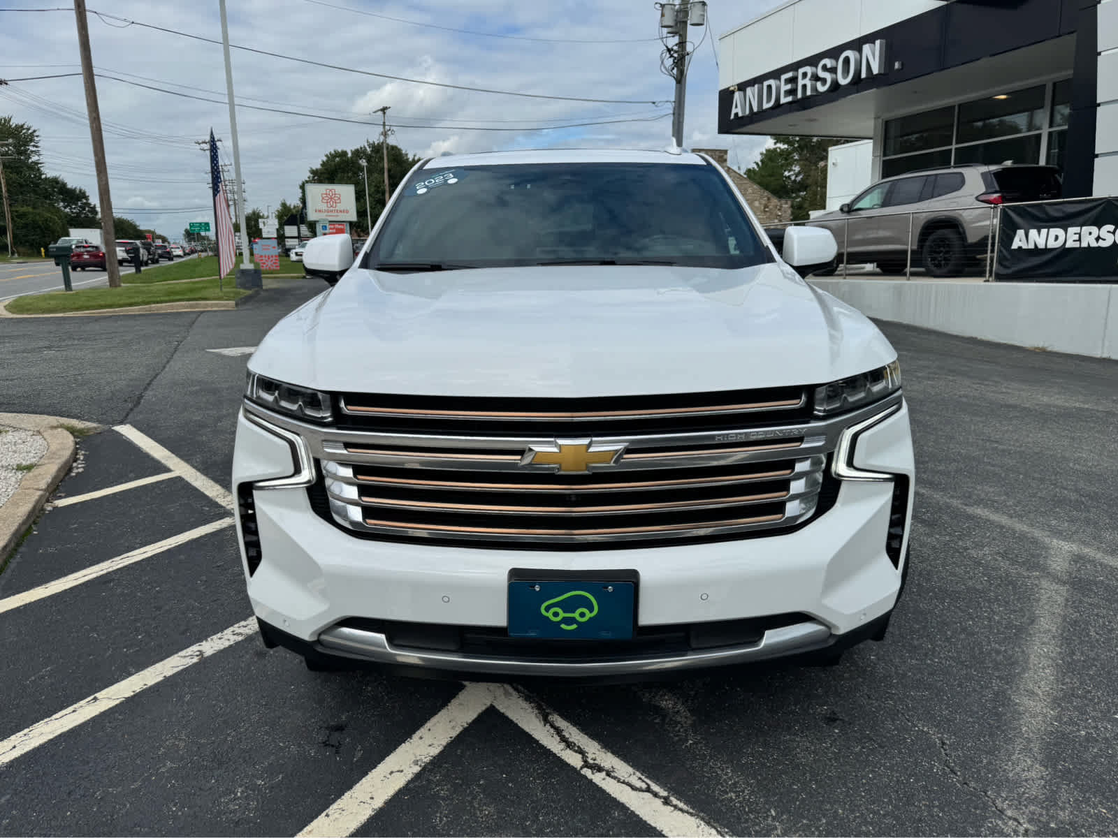 Used 2023 Chevrolet Tahoe High Country AWD/4WD image 2