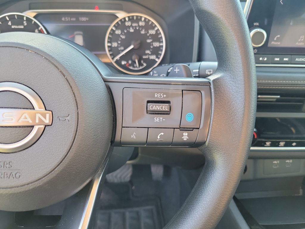 Used 2024 Nissan Rogue SV AWD/4WD image 20