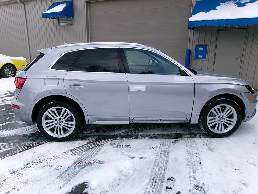 Used 2020 Audi Q5 2.0T Premium Plus w/ Premium Plus Package AWD/4WD image 9