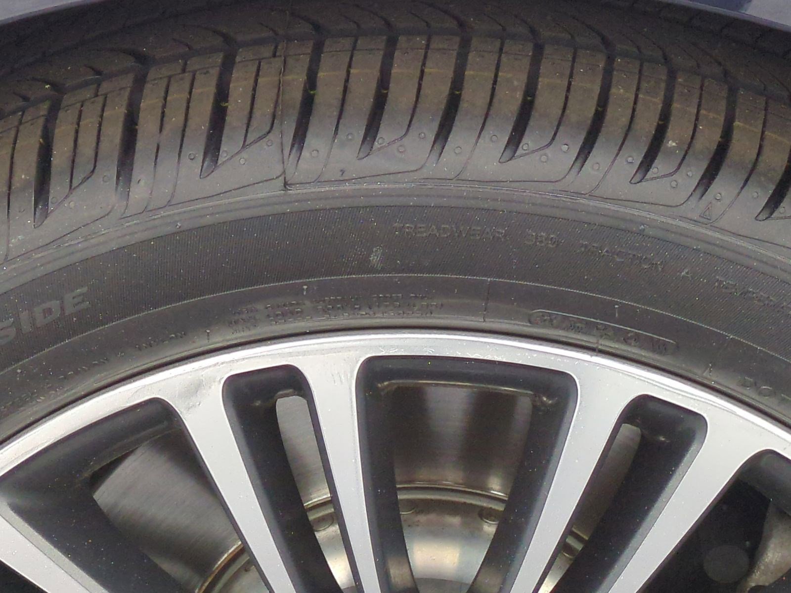 Used 2019 BMW 530e w/ Convenience Package image 12