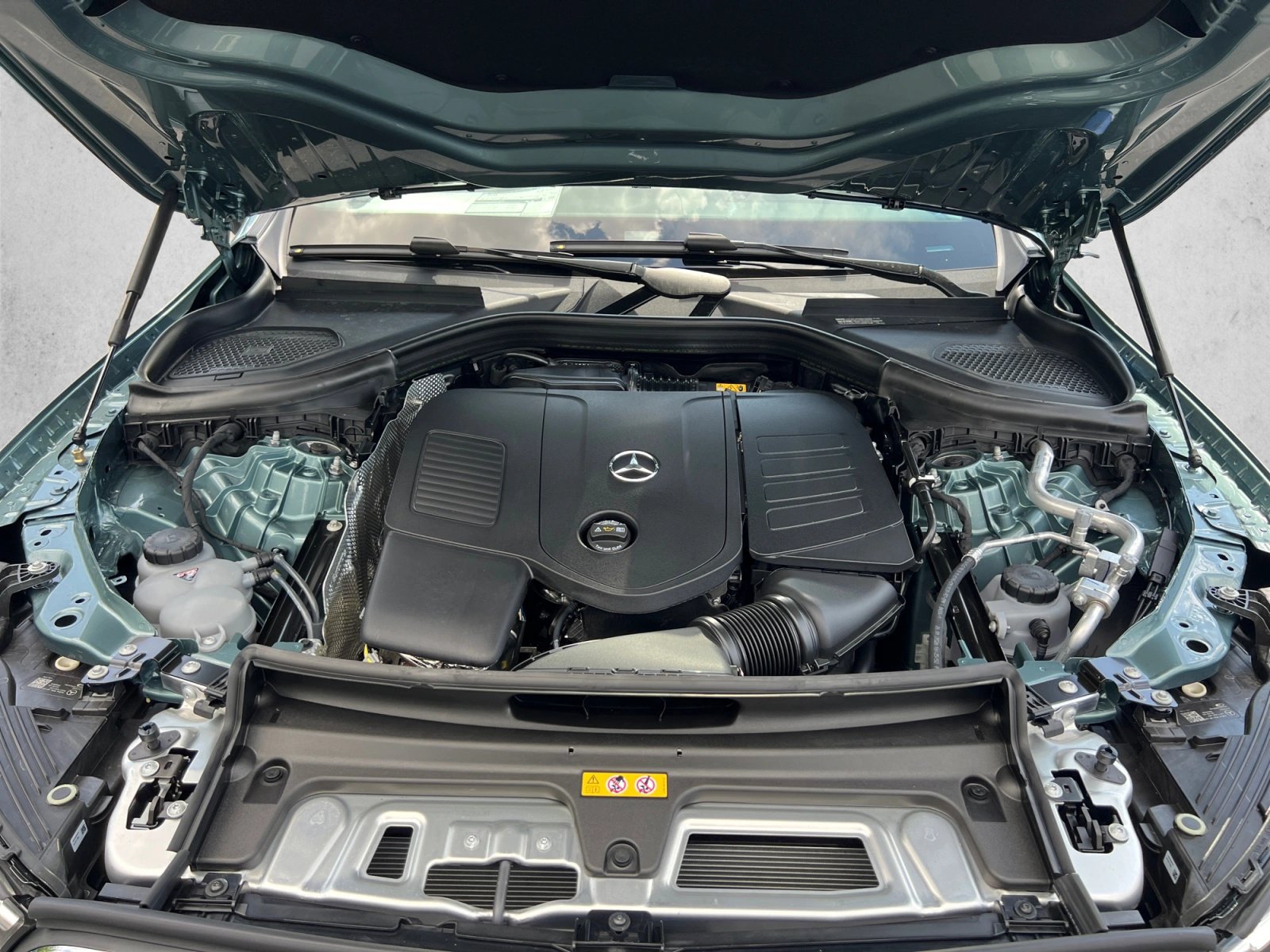 New 2026 Mercedes-Benz GLC 300 4MATIC image 18