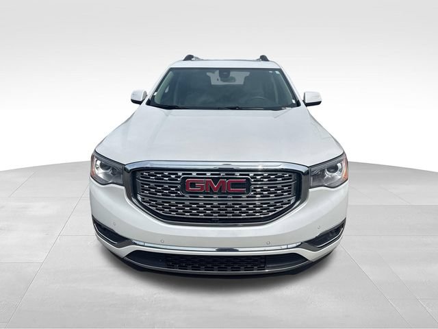 Used 2017 GMC Acadia Denali w/ Technology Package AWD/4WD image 8