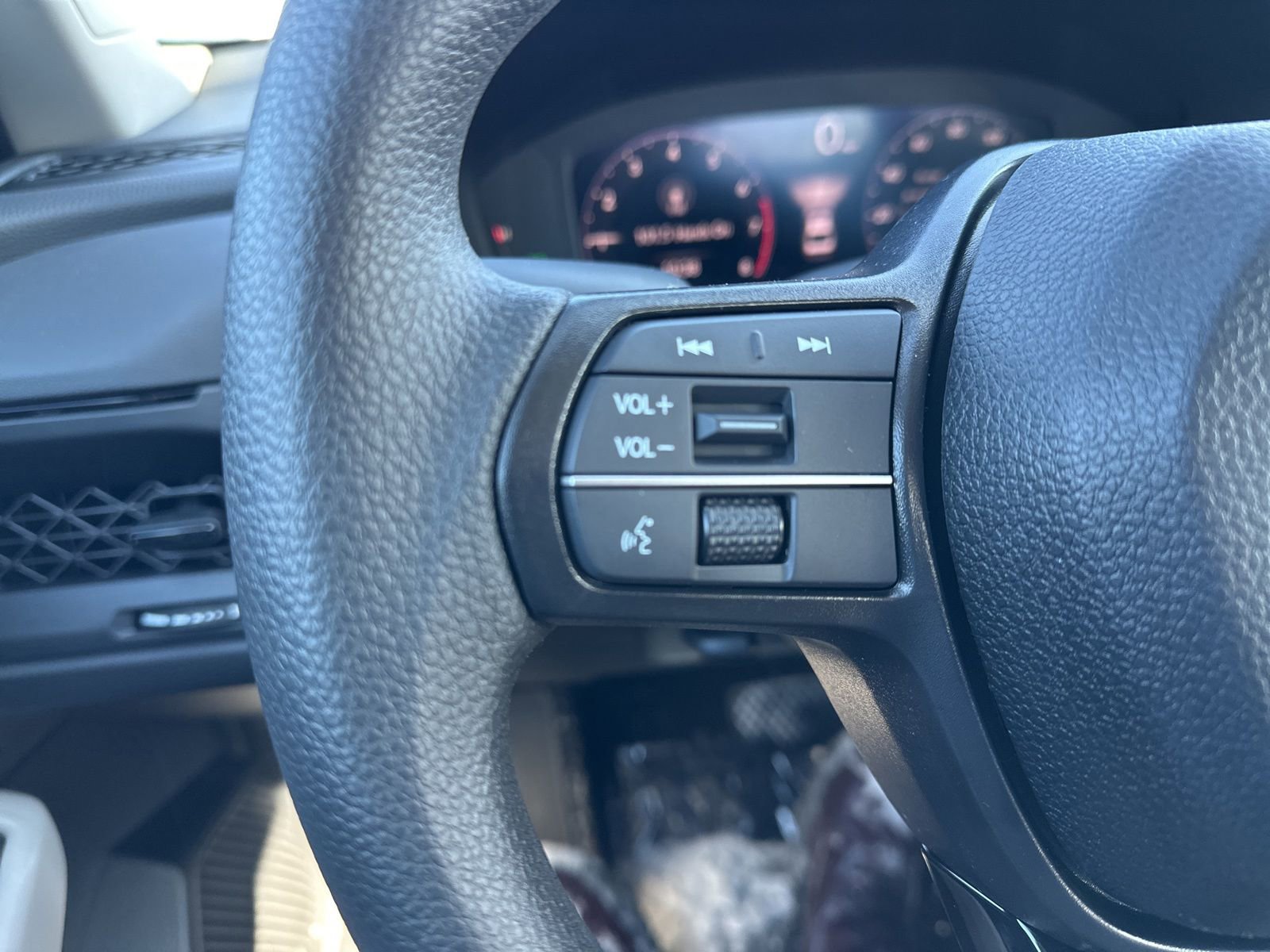 New 2026 Honda Accord LX image 40