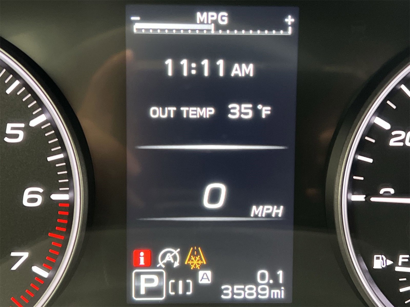 Certified 2025 Subaru Crosstrek 2.5i Limited w/ Crosstrek Mirror Package image 15