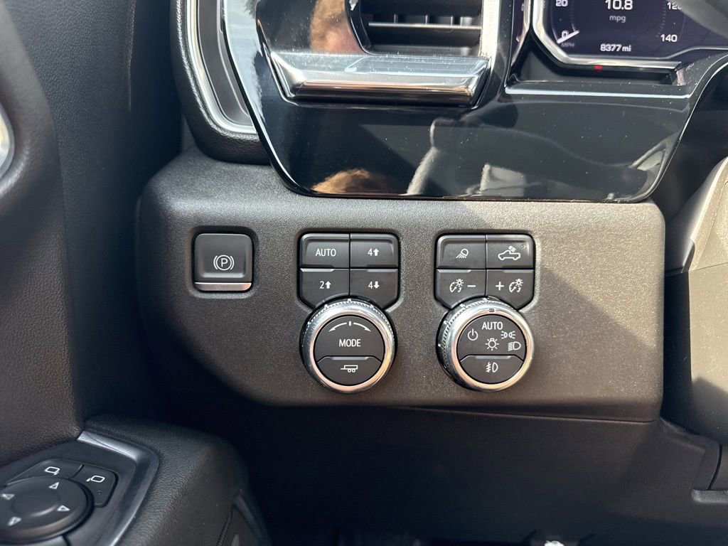 Used 2024 GMC Sierra 1500 Elevation w/ Elevation Premium Package image 24