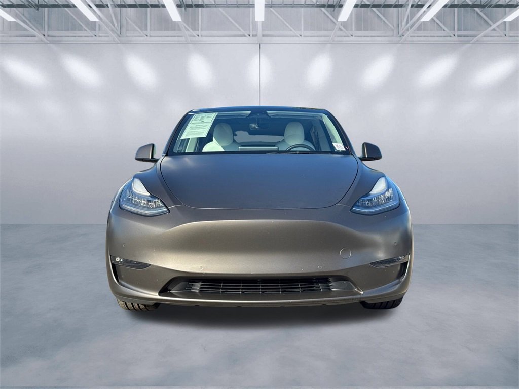 Used 2021 Tesla Model Y Long Range image 3